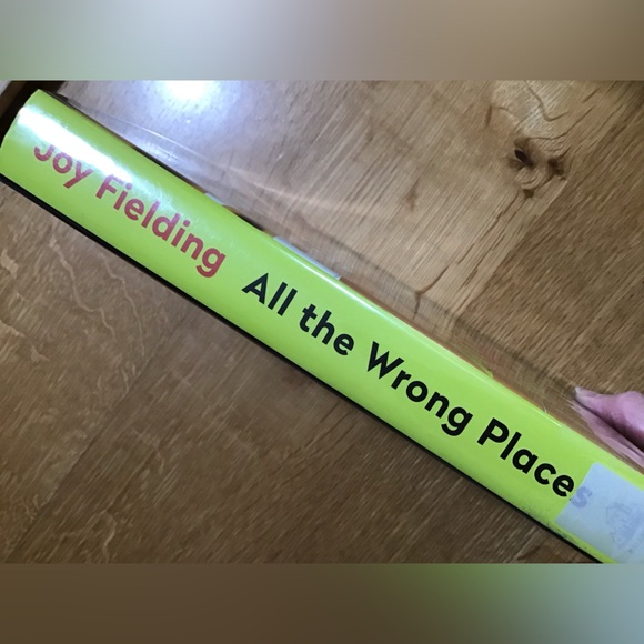 Hardcover, All the Wrong Places by Joy Fielding - Picture 4 of 6